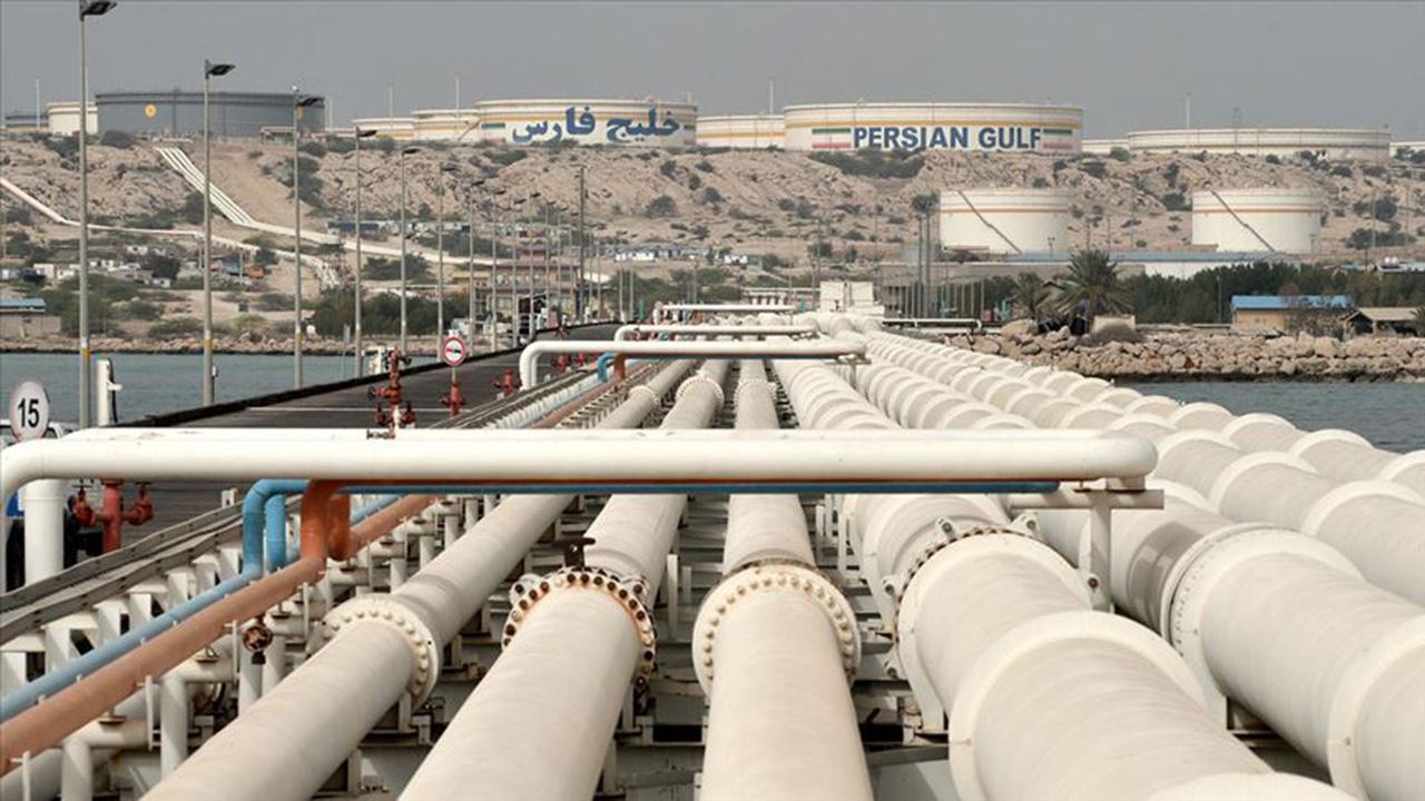 İran: “İsrail, petrol tesislerini hedef alarak çatışmayı büyütmeye çalışıyor”