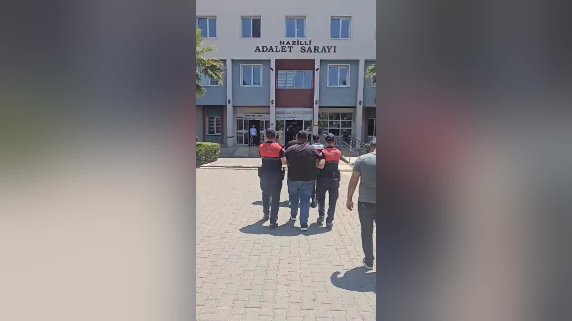 Kuyucak'ta gelin alma sırasında havaya ateş açarak çocuğun yaralanmasına yol açan iki kişi tutuklandı