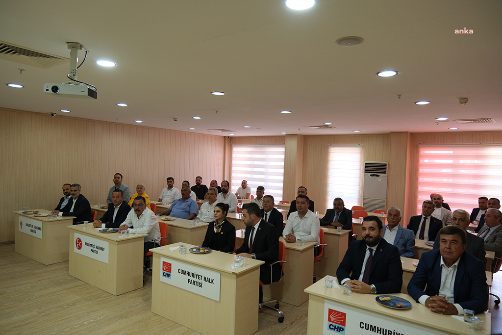Ceyhan Belediye Meclisi'nde, CHP’li Sevil Aydar Yıldız başkan vekili seçildi