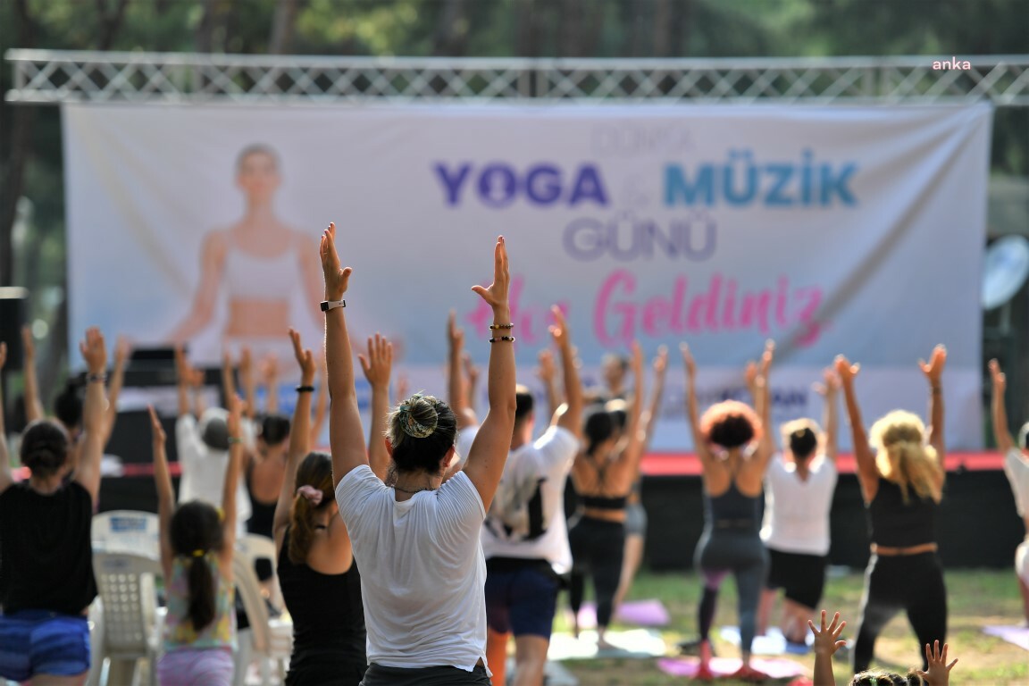 Konyaaltı Belediyesi’nden HayatPark’ta müzik ve yoga buluşması