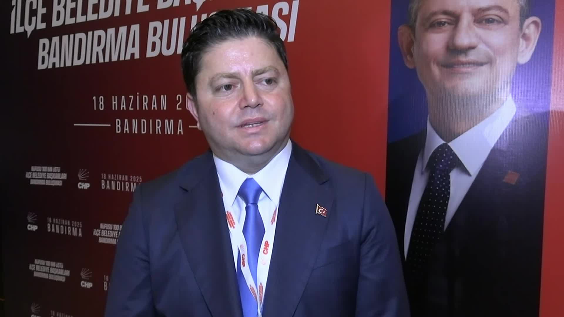 CHP'nin İlçe Belediye Başkanları Toplantısı... Mesut Kösedağ: "Güzel projeleri diğer belediyelerimizle paylaşıyoruz"