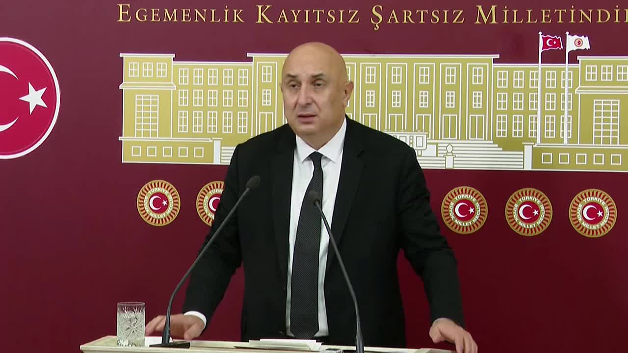 ÖZKOÇ’TAN SOYLU’YA: O MAKAMLARIN SENİN GİBİ KİŞİLER TARAFINDAN ZEDELENMEMESİ GEREKİYOR