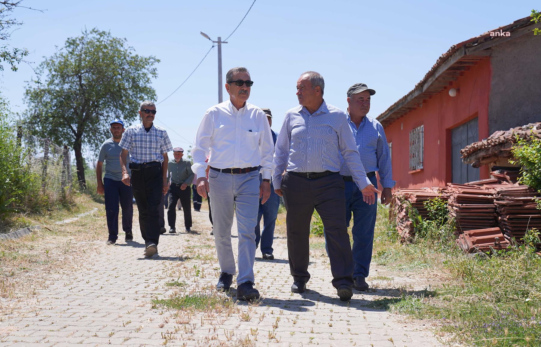 Tepebaşı Belediye Başkanı Ataç, Yarımca Mahallesi sakinlerini dinledi