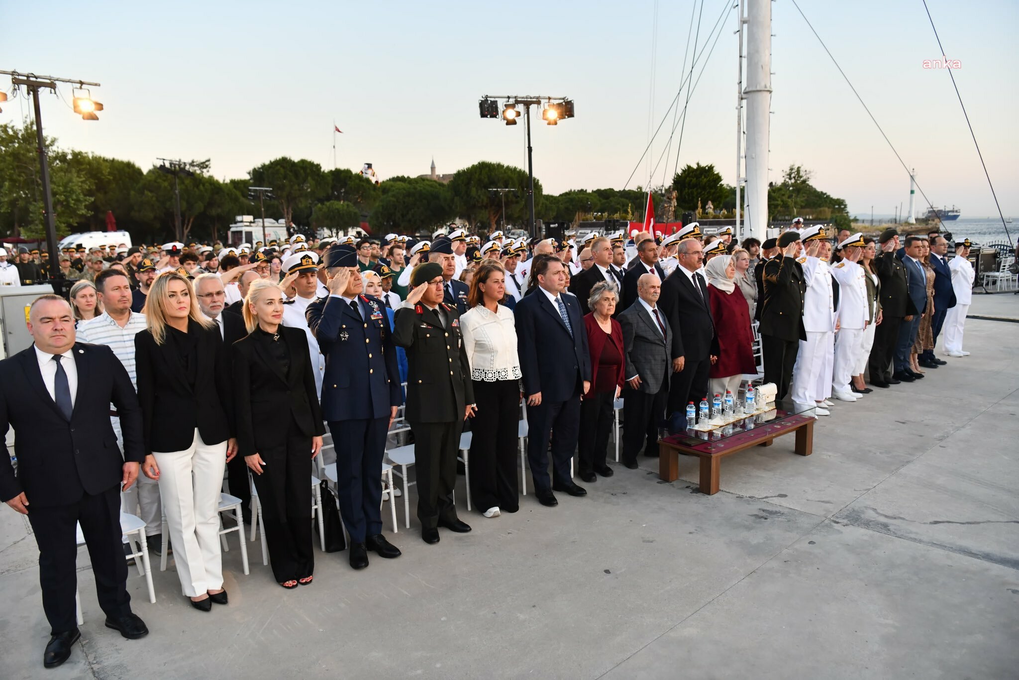 Dumlupınar Denizaltısı Şehidi Özben, Çanakkale'de anıldı