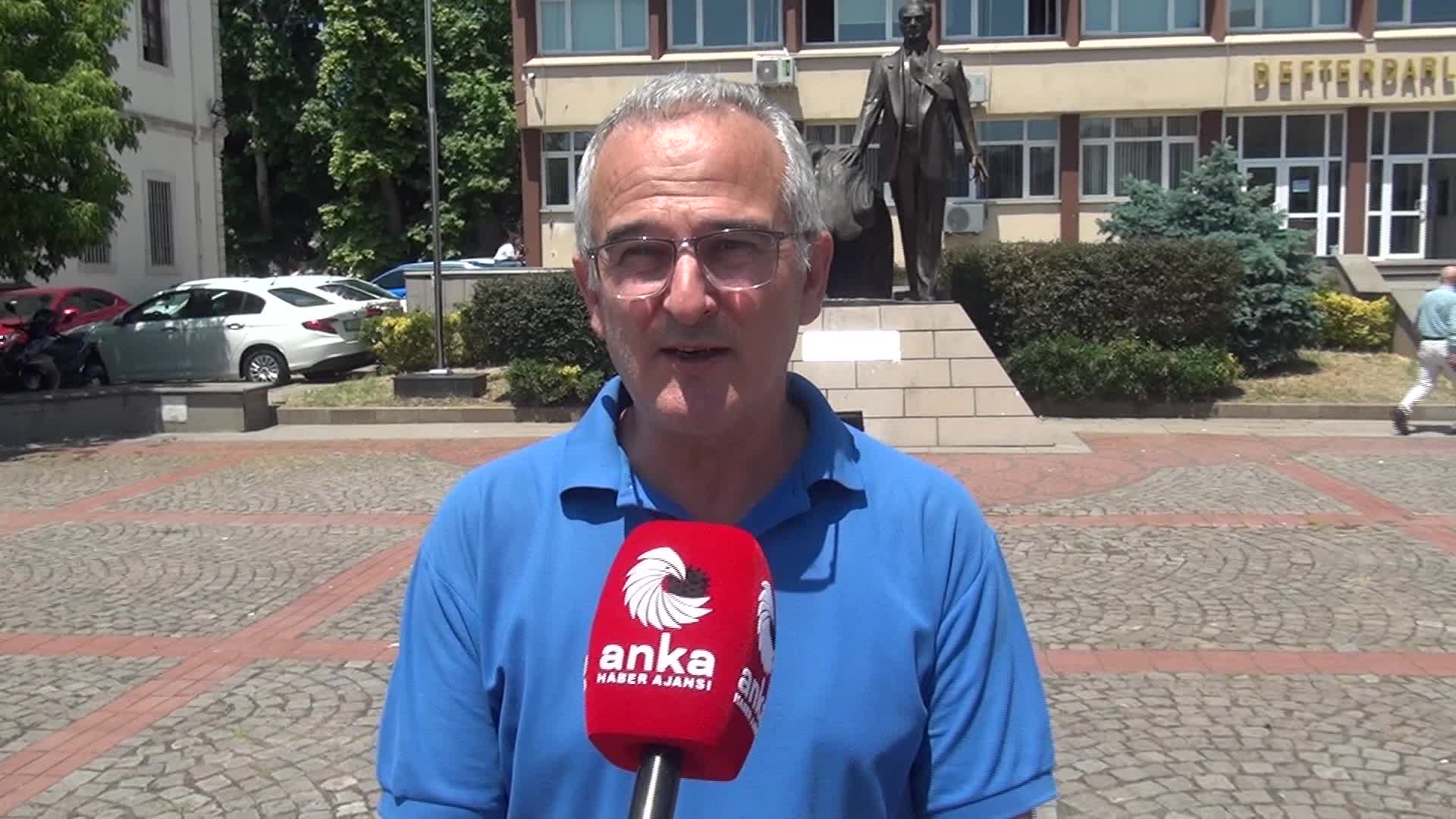 Eğitim Sen Sinop Şube Başkanı Uzun'dan sendikalara 'toplu sözleşme' çağrısı: “Üyelerinizin ve kamu emekçilerinin tarafı olduğunuzu, temsilcisi olduğunuzu unutmayın”