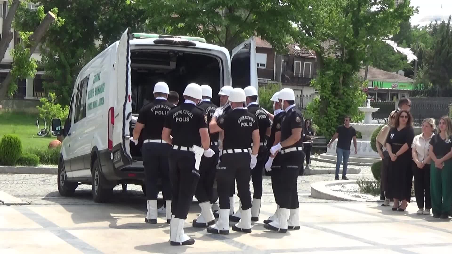 Yaşamını yitiren Edirne Vali Yardımcısı Erdoğan Beypınar için tören düzenlendi