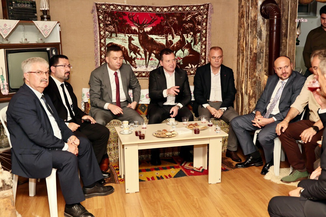 Başkan Balcıoğlu Silivri'de mezuniyet ve karne töreninde öğrencilerle bir araya geldi