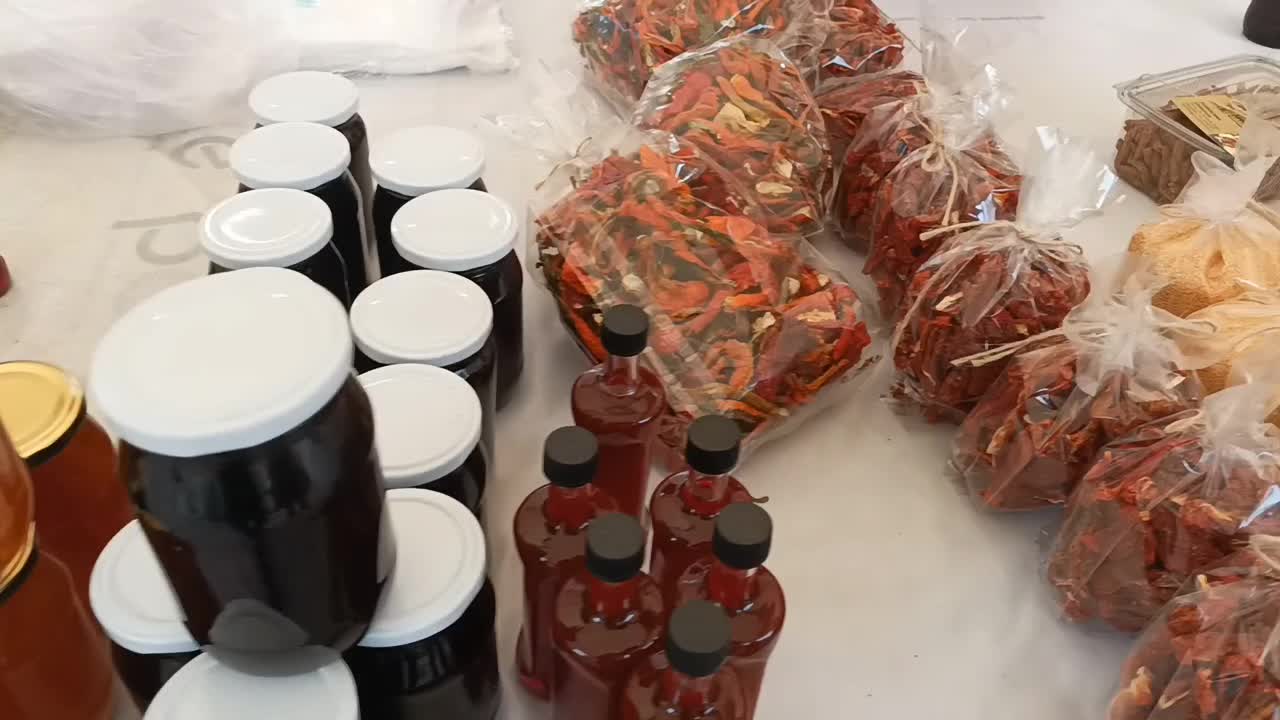 Aydın Yenipazarlı ev hanımı kendi markasını oluşturdu: "Kadın kooperatifi kurduk, biraz da bu ışık oldu bana"