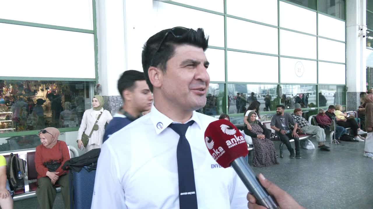 Akaryakıta gelen zamlara tepki... Otobüs şoförü: “O kadar petrol bulduk, benzin bulduk nerede bu..."