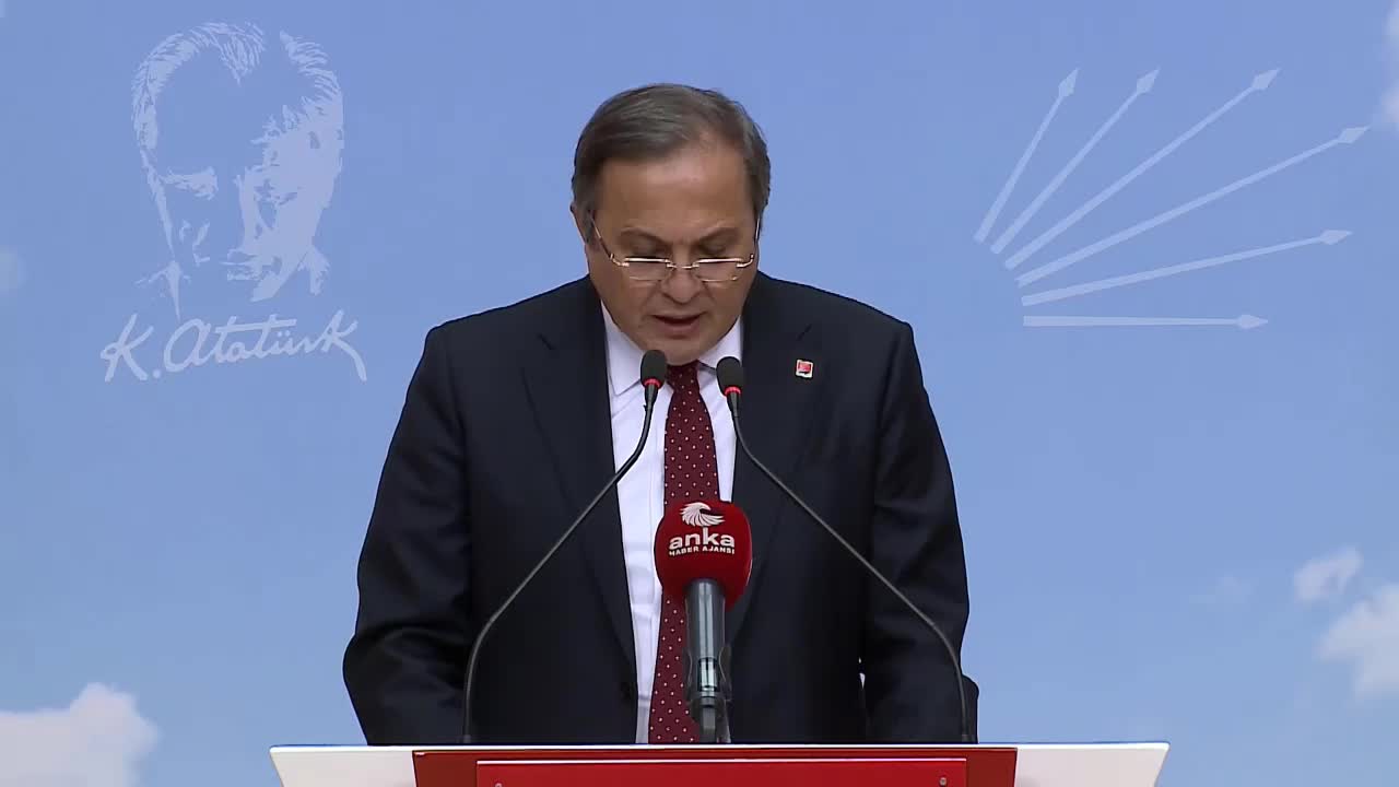 CHP'Lİ TORUN: "COVİD-19'LA DEĞİL BELEDİYELERLE MÜCADE EDİYORLAR"