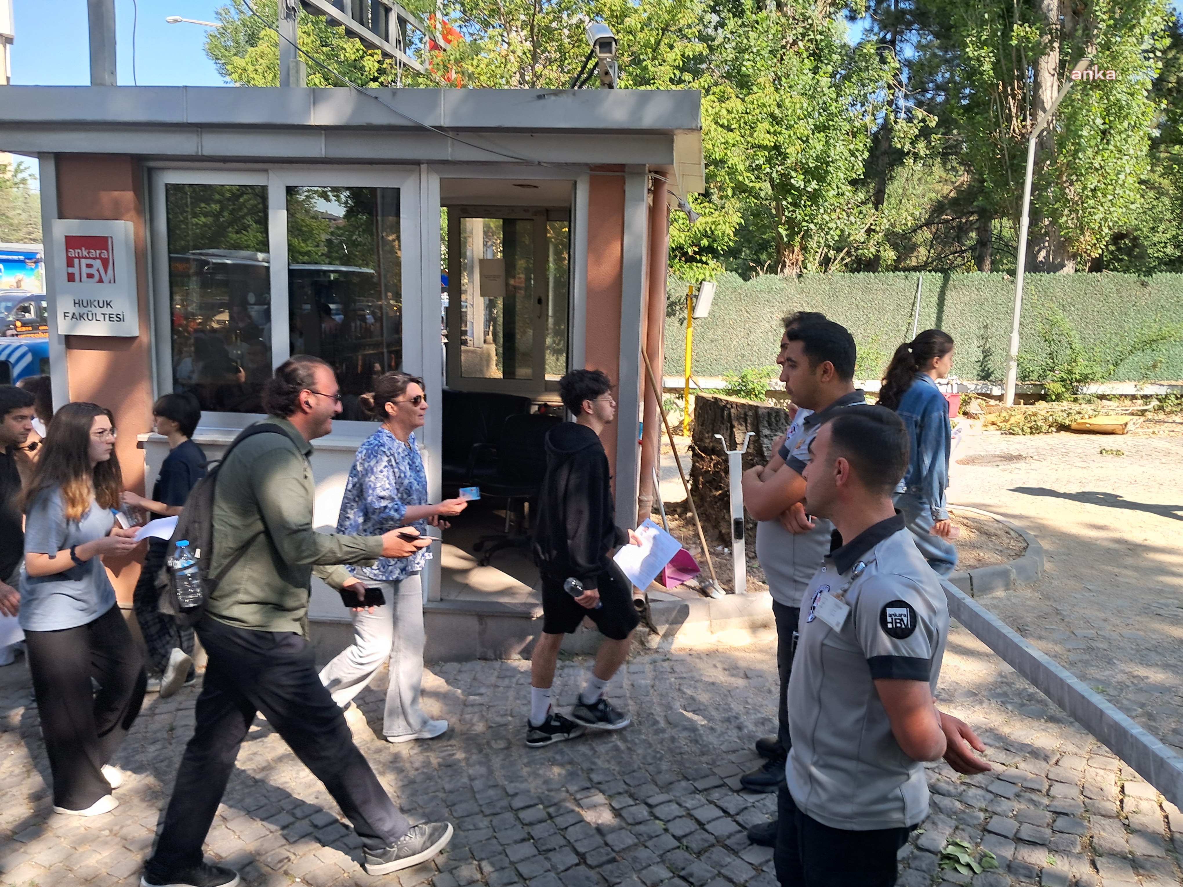 YKS’nin ikinci oturumu AYT başladı