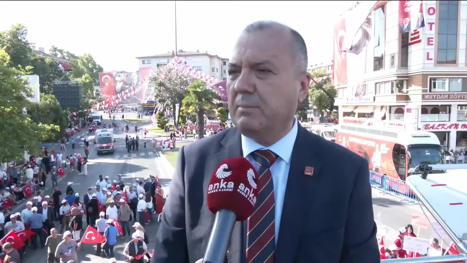 CHP'nin ''Millet İradesine Sahip Çıkıyor'' mitingi Tekirdağ'da... CHP'li Aygun: 'Bugün bu alan hınca hınç dolacak''