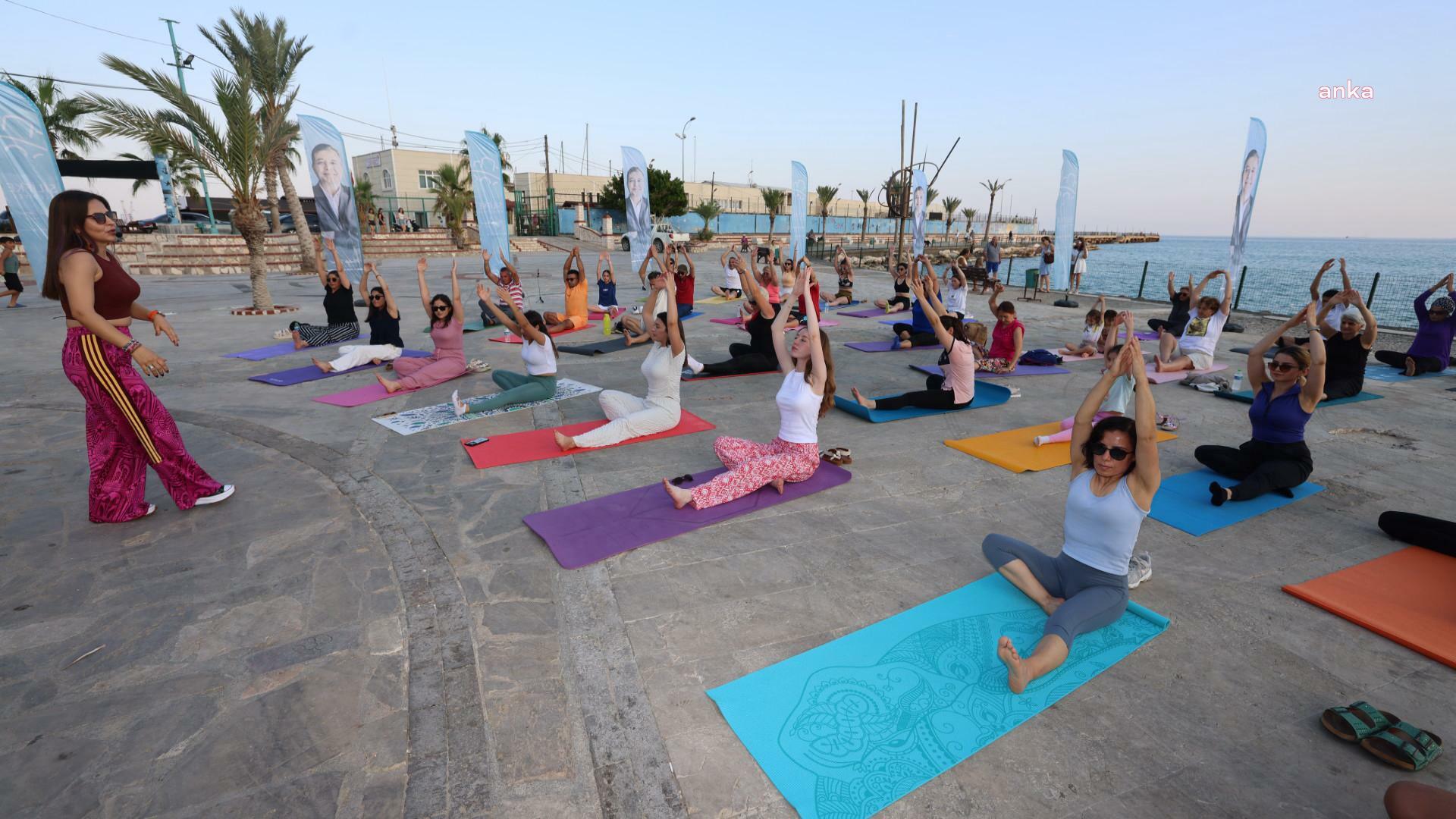 Silifke Taşucu Sahili'nde Dünya Yoga Günü'ne özel etkinlik
