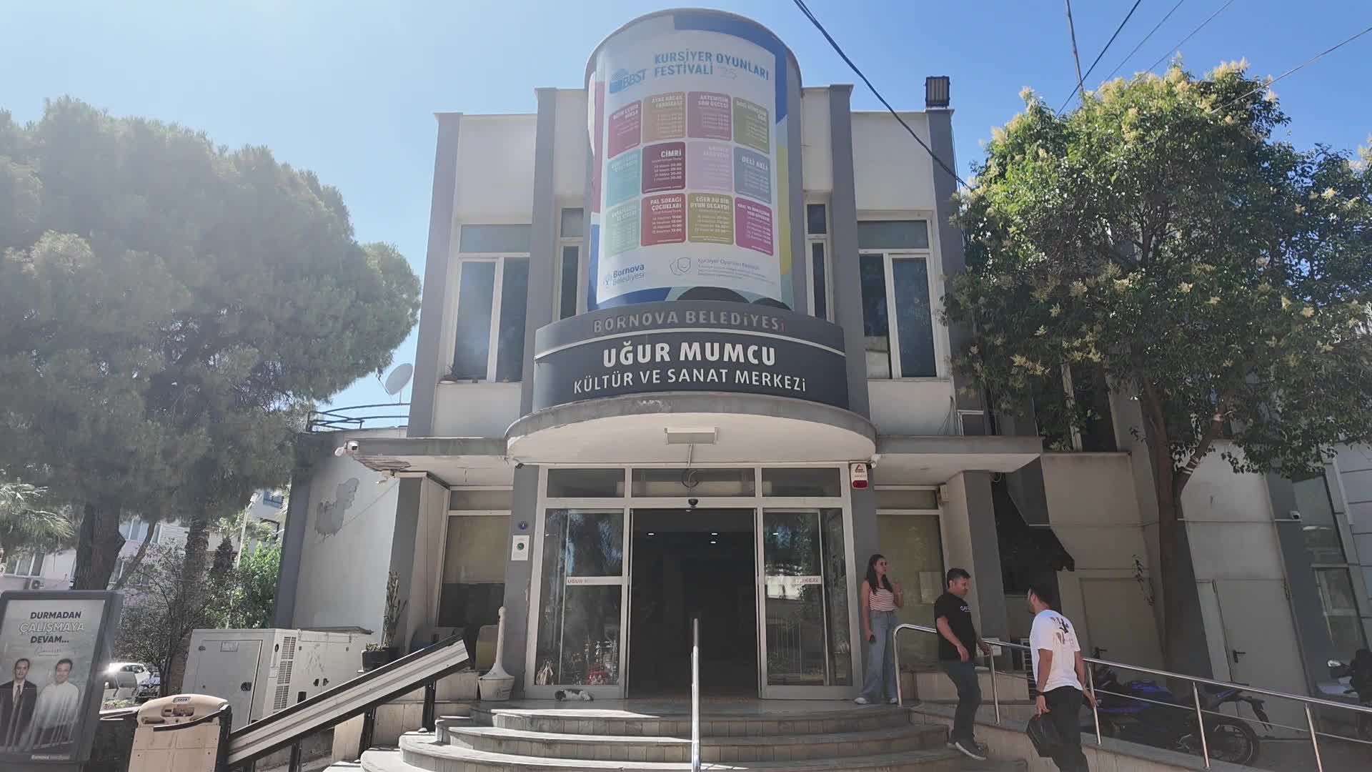 "İnce İşler" adlı karma sergi, Bornova’da ziyaretçilerini bekliyor