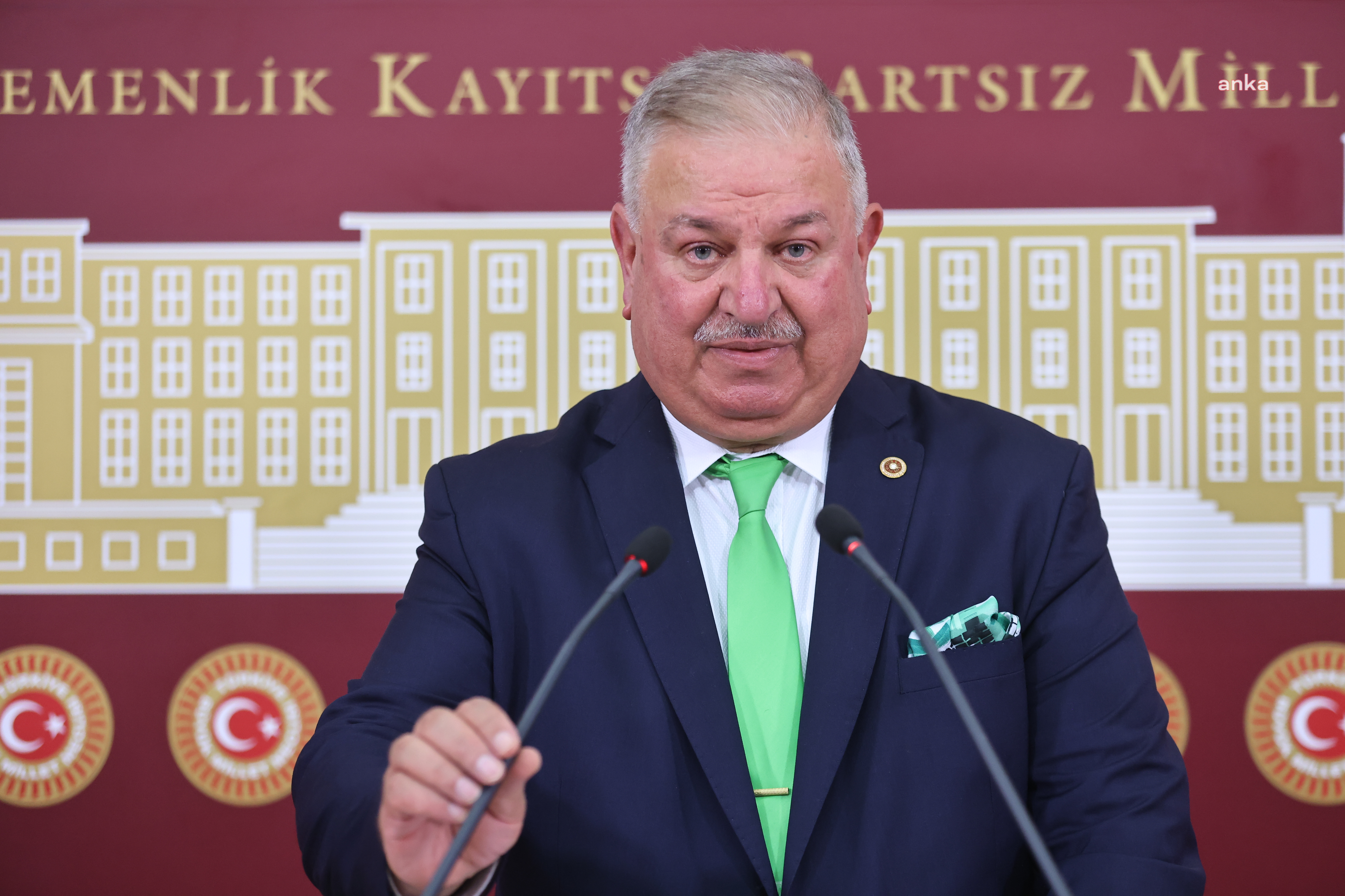 Yeniden Refah Partili Bekin’den Bakan Şimşek’e: Yat, tekne, pırlantadan neden ÖTV alınmıyor?