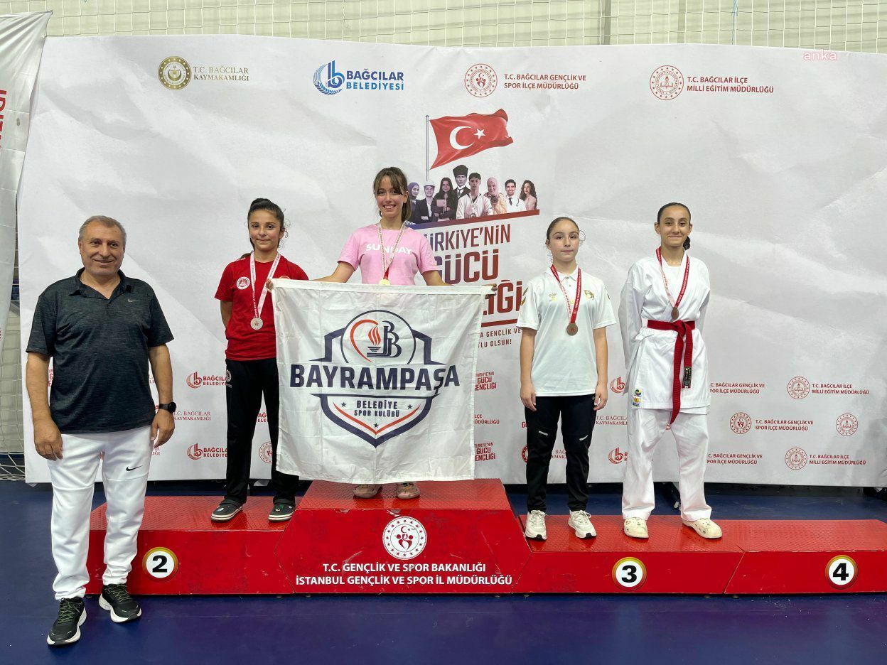Bayrampaşalı karatecilerden büyük başarı