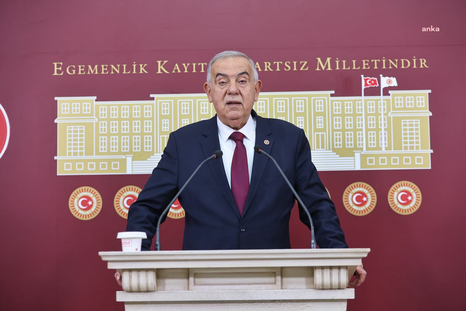 DP'li Altıntaş'tan Bakan Tekin'e: "Adayların emanet eşyalarını bırakabilecekleri güvenli ve organize bir sistem neden hayata geçirilmemektedir"