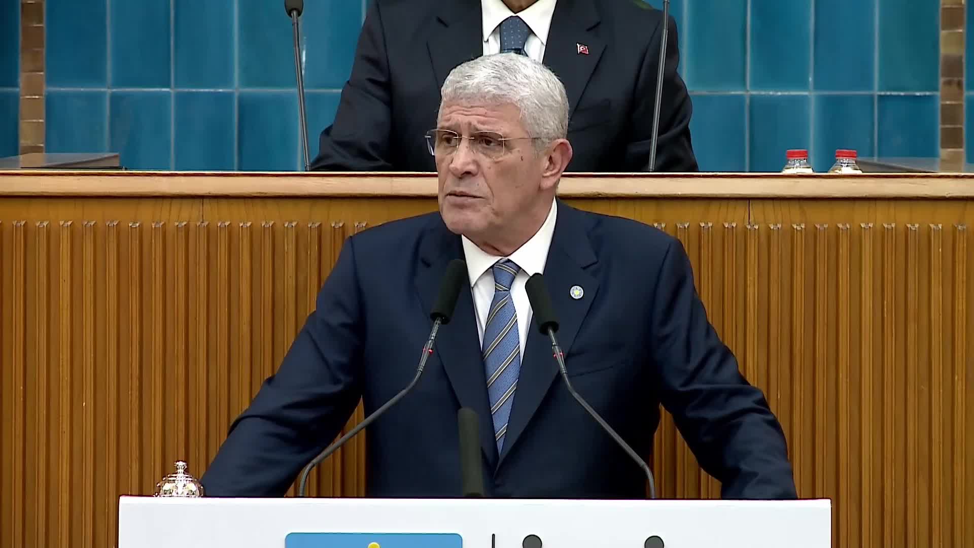 İYİ Parti grup toplantısı... Dervişoğlu: "Cumhur Koalisyonu’nun iç cepheyi sağlamlaştırmaktan anladığı; terör örgütleriyle müzakere ederek ömür boyu başkanlık garantisi almaya çalışmaktır"
