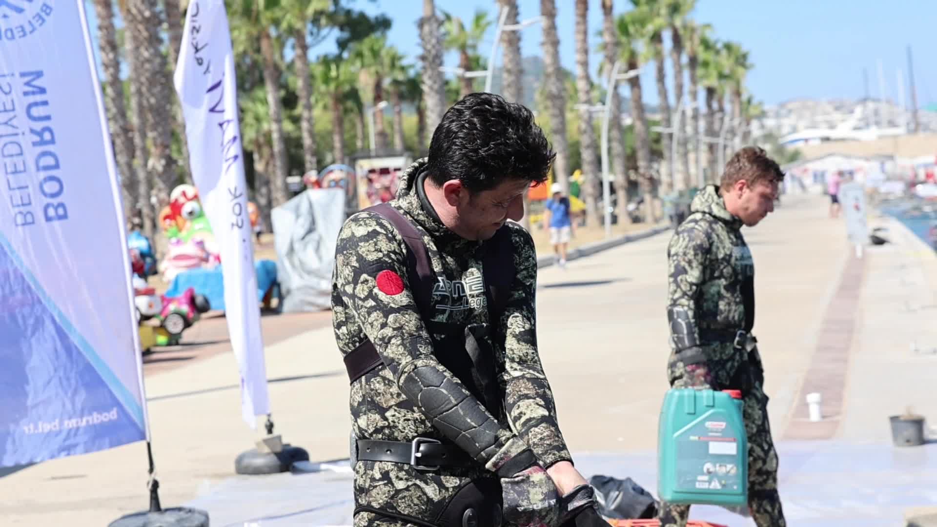 Bodrum Belediyesi'nin düzenlediği deniz dibi temizliği Yalıkavak'ta devam etti
