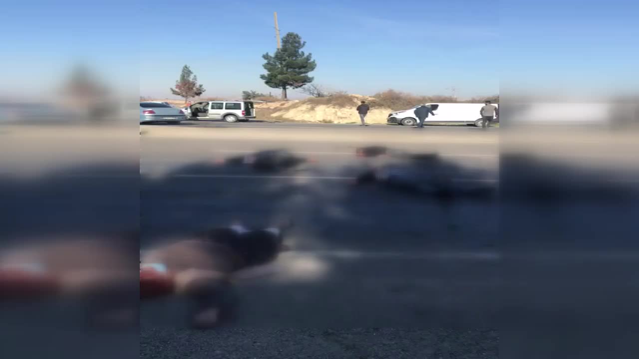 KORONAVİRÜSTEN YAŞAMINI YİTİREN SAĞLIK ÇALIŞANLARI ANISINA 1 DAKİKAYLIK SAYGI DURUŞU: ÖFKELİYİZ; ÇÜNKÜ TÜKENDİK! ÇÜNKÜ ÖLÜYORUZ! (DK)