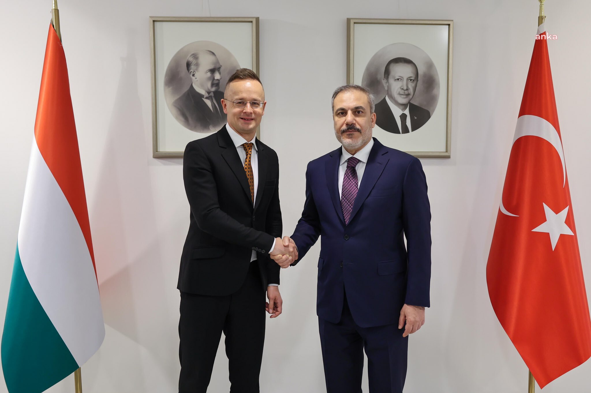 Macaristan Dışişleri Bakanı Szijjarto yarın Türkiye'ye geliyor
