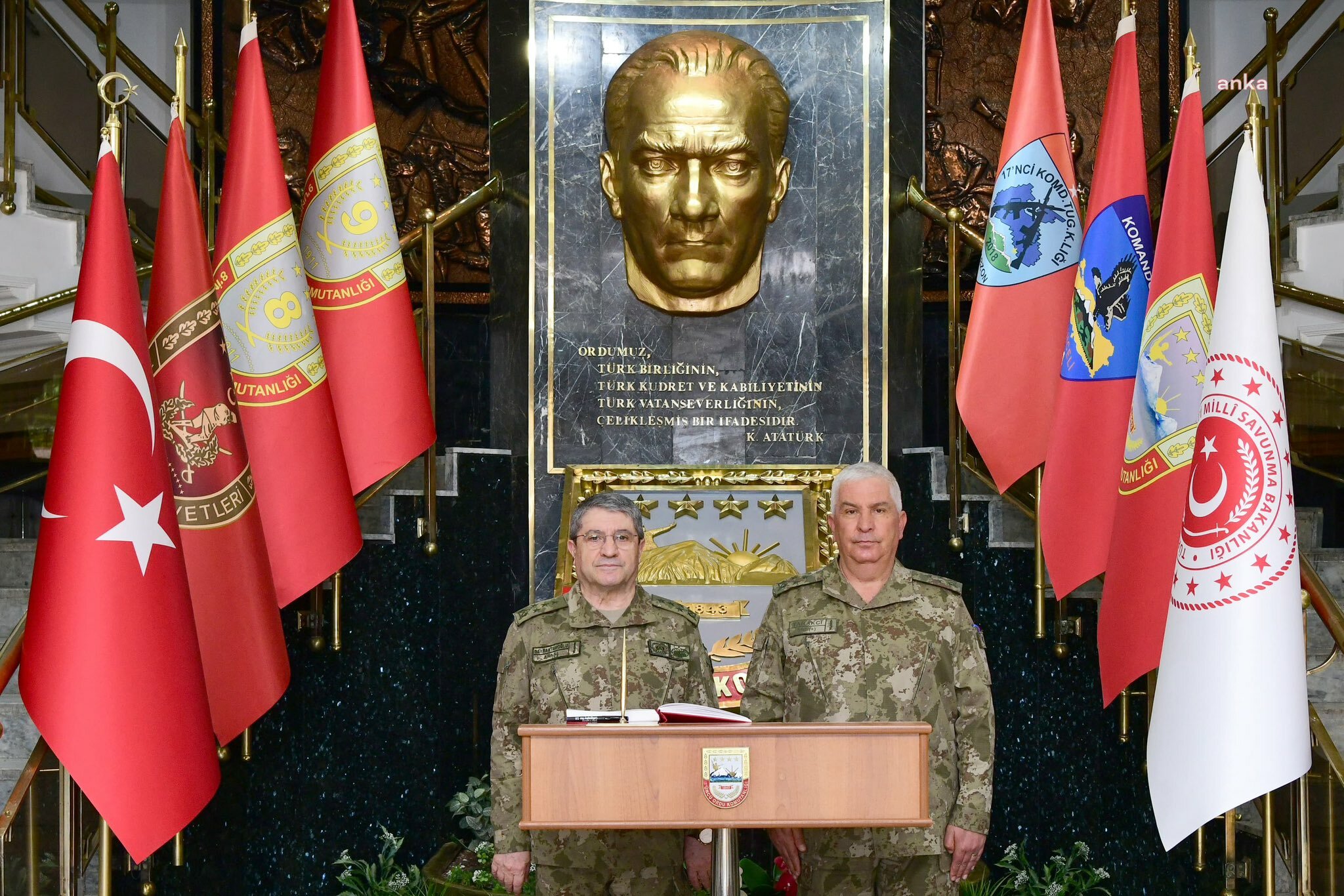 Orgeneral Bayraktaroğlu 3’üncü Ordu Komutanlığında incelemelerde bulundu