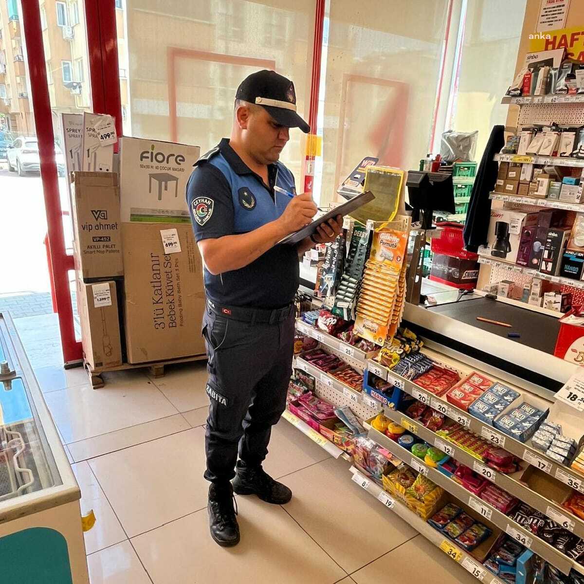 Ceyhan Belediyesi’nden zincir marketlerde gıda güvenliği denetimi