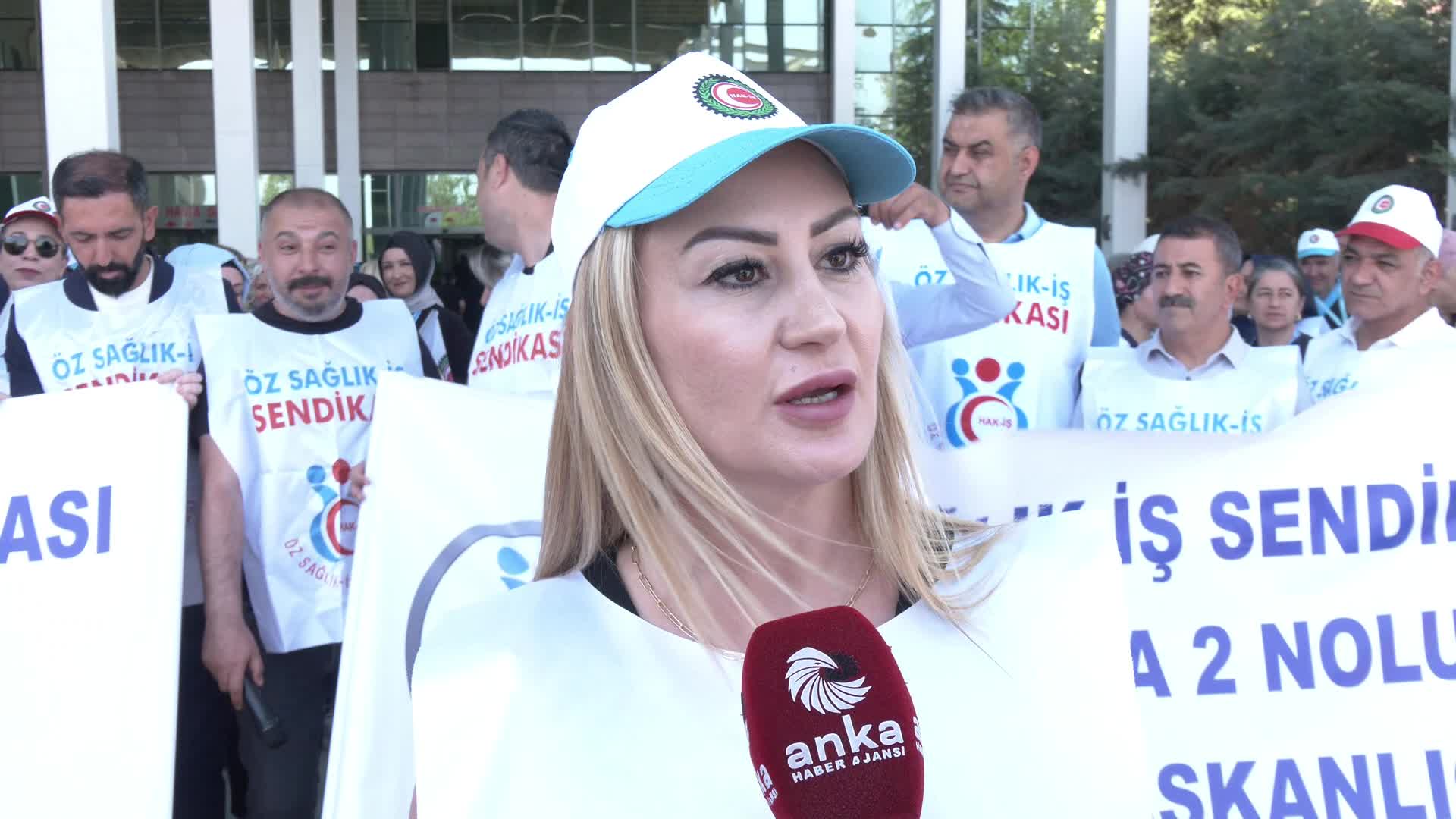 Öz Sağlık-İş Sendikası'ndan TÜHİS'e: "Yeni ve daha kapsayıcı, taleplerimizi ve mağduriyetlerimizi giderecek bir teklifin sunulmasını talep ediyoruz"