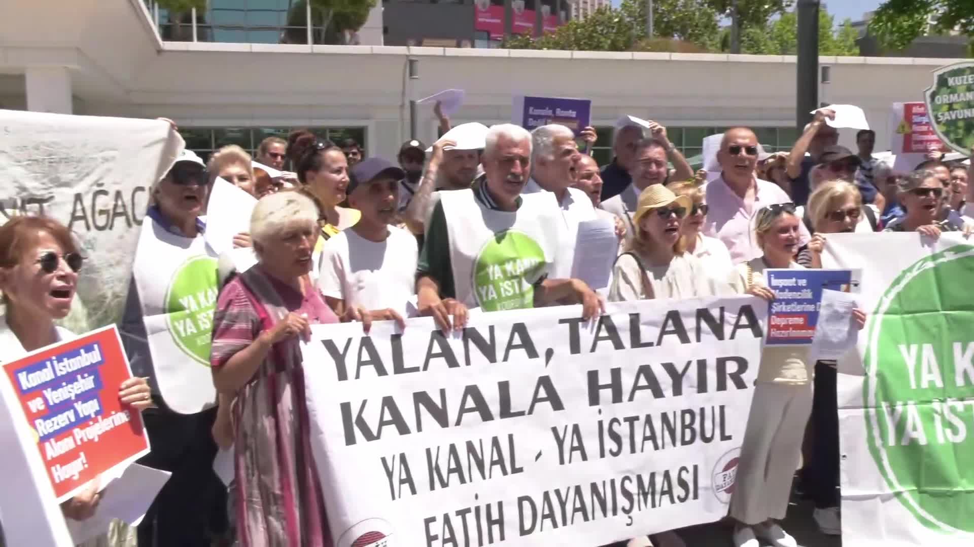 Sazlıdere ve Terkos havzalarında hızlanan betonlaşmaya itiraz kampanyası başlatıldı:  "Kanala, ranta, talana hayır"