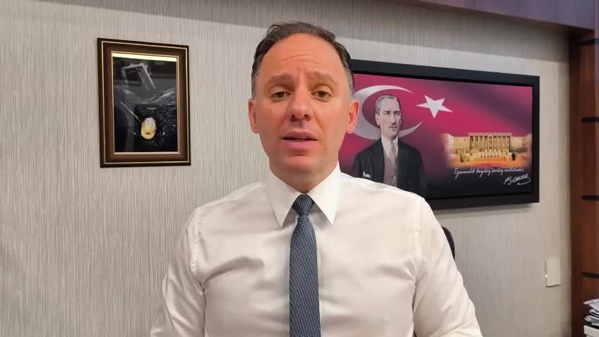 CHP'li Yavuzyılmaz: "AK Parti'nin 'çamur at izi kalsın' anlayışına rağmen İBB İstanbulluya hizmet etmeye metro inşaatlarını tamamlamaya devam ediyor"