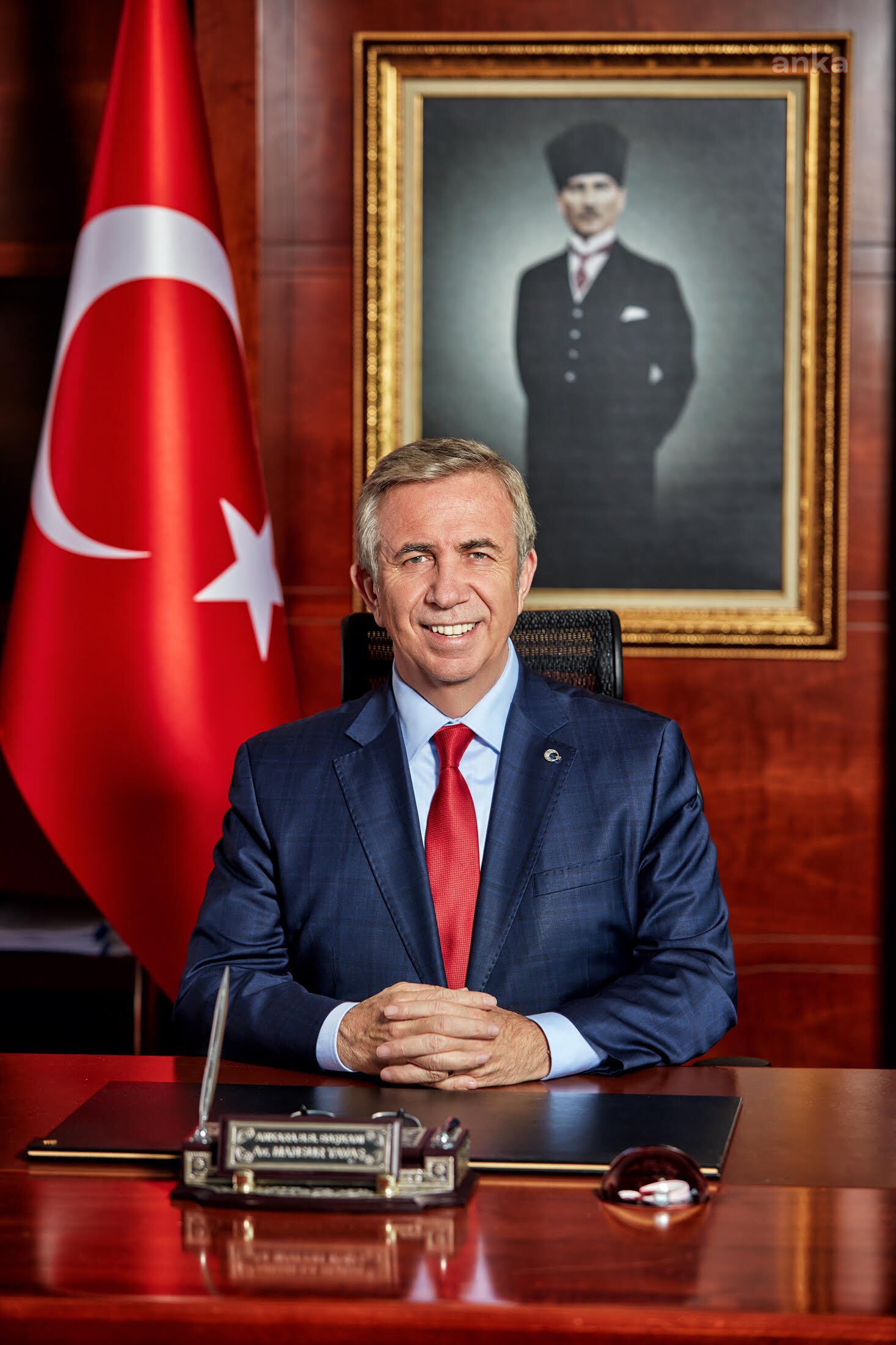 MANSUR YAVAŞ, 6 MİLYON TEK YÜREK KAMPANYASI İÇİN ANKET YAPIYOR