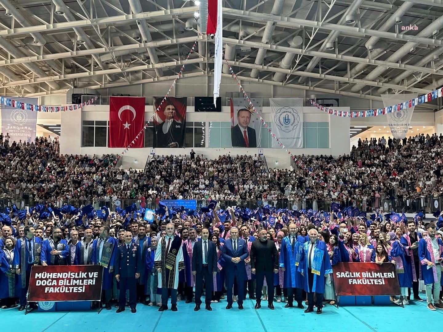 Bandırma Belediye Başkanı Mirza, Onyedi Eylül Üniversitesi mezuniyet törenine katıldı