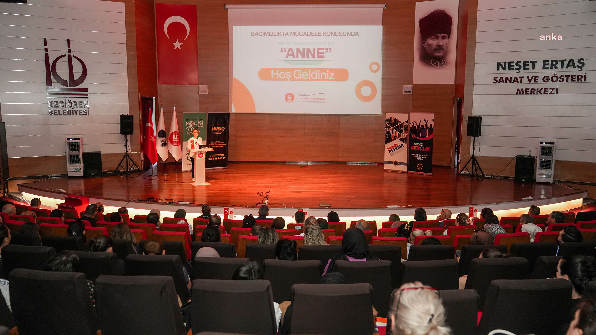 Keçiören’de "En İyi Narkotik Polisi Anne" buluşması