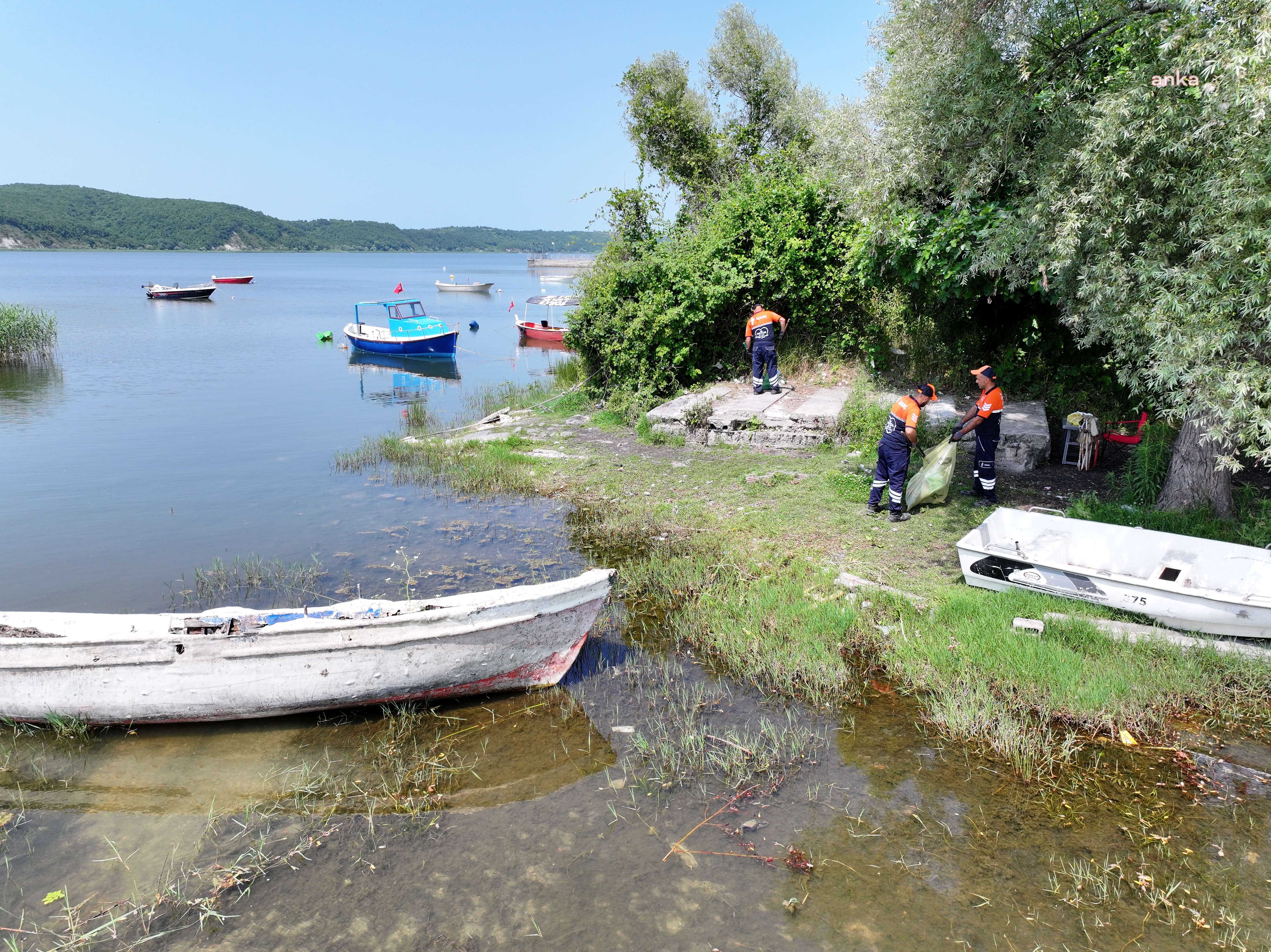 İstanbul barajlarında atık temizliği: 5 ton atık toplandı