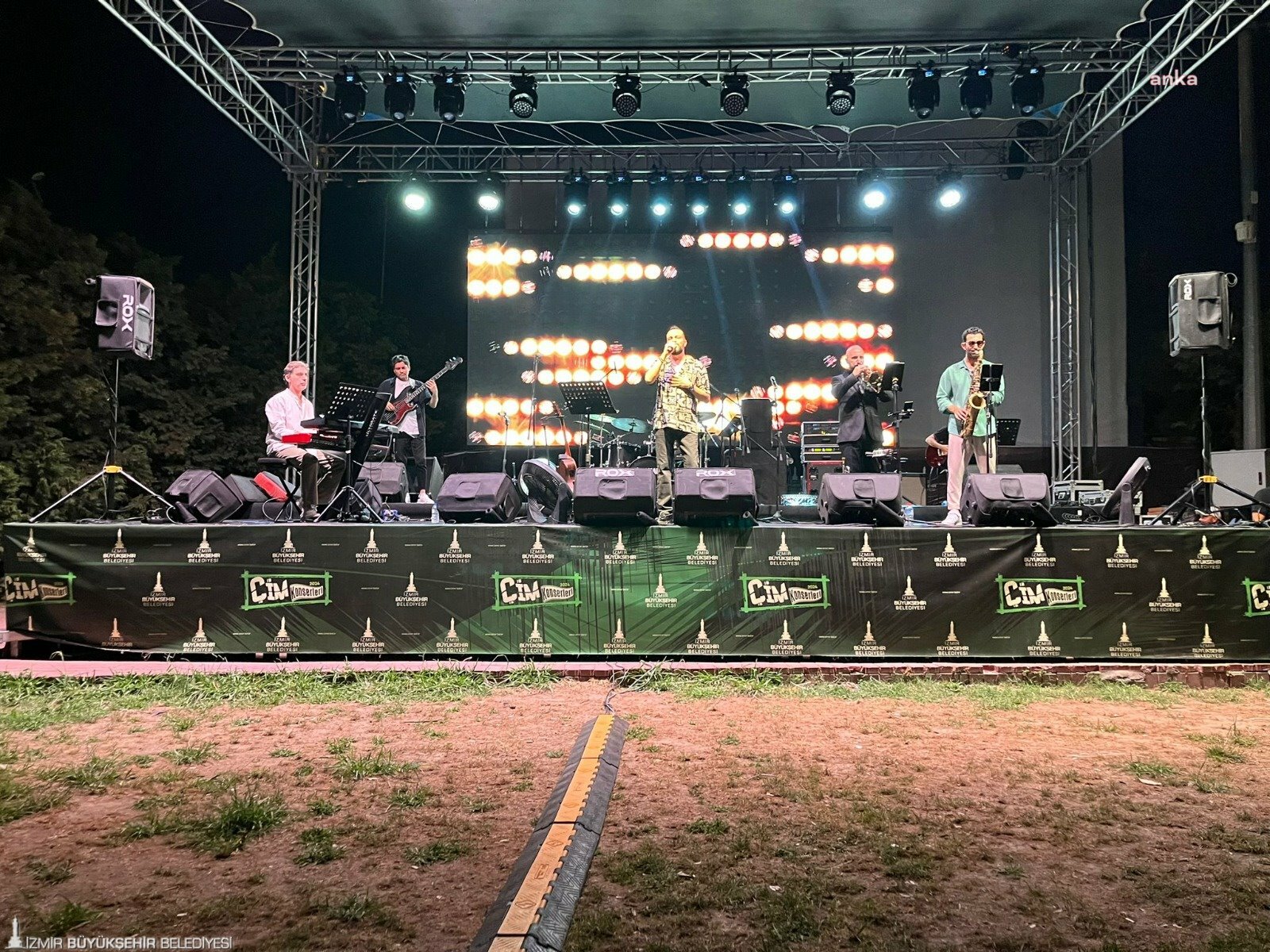 İzmir Büyükşehir Belediyesi'nin düzenlediği Çim Konserleri 1 Temmuz’da başlıyor