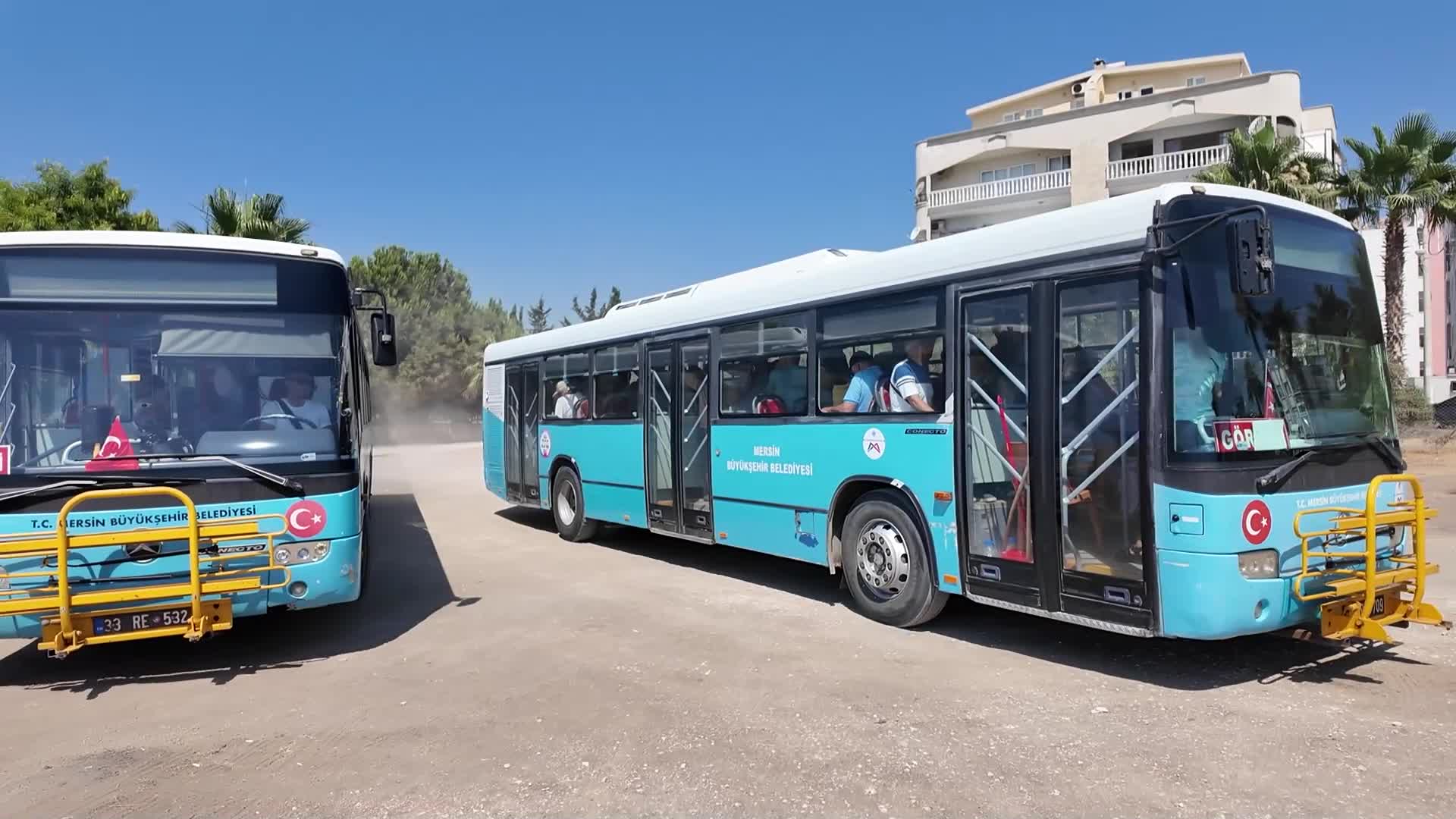 Mersin’de emekliler "Yaza Merhaba" dedi
