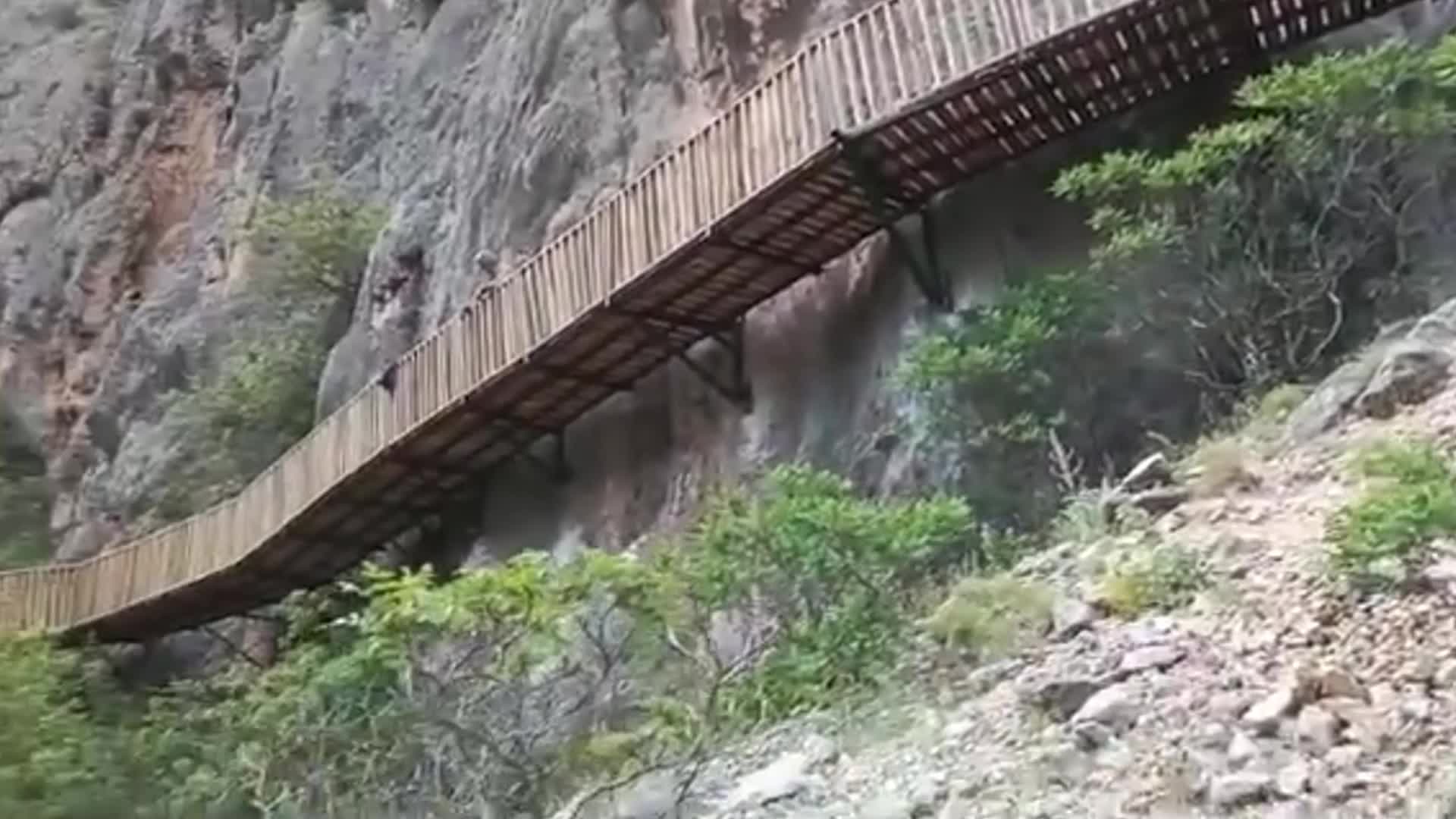 Havaların ısınmasıyla Yozgat’taki Kazankaya Kanyonu'nun ziyaretçileri arttı
