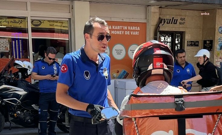 Manisa'da sevgi yollarını kullanan motosiklet sürücülerine denetim