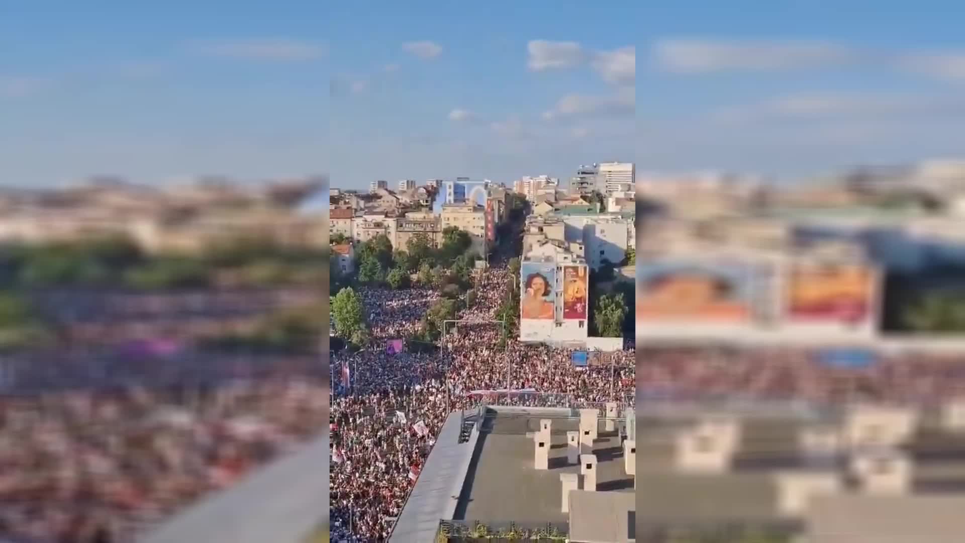 Sırbistan’da Cumhurbaşkanı Vucic karşıtı protestolarda çatışma: Polis, çok sayıda göstericiyi gözaltına aldı