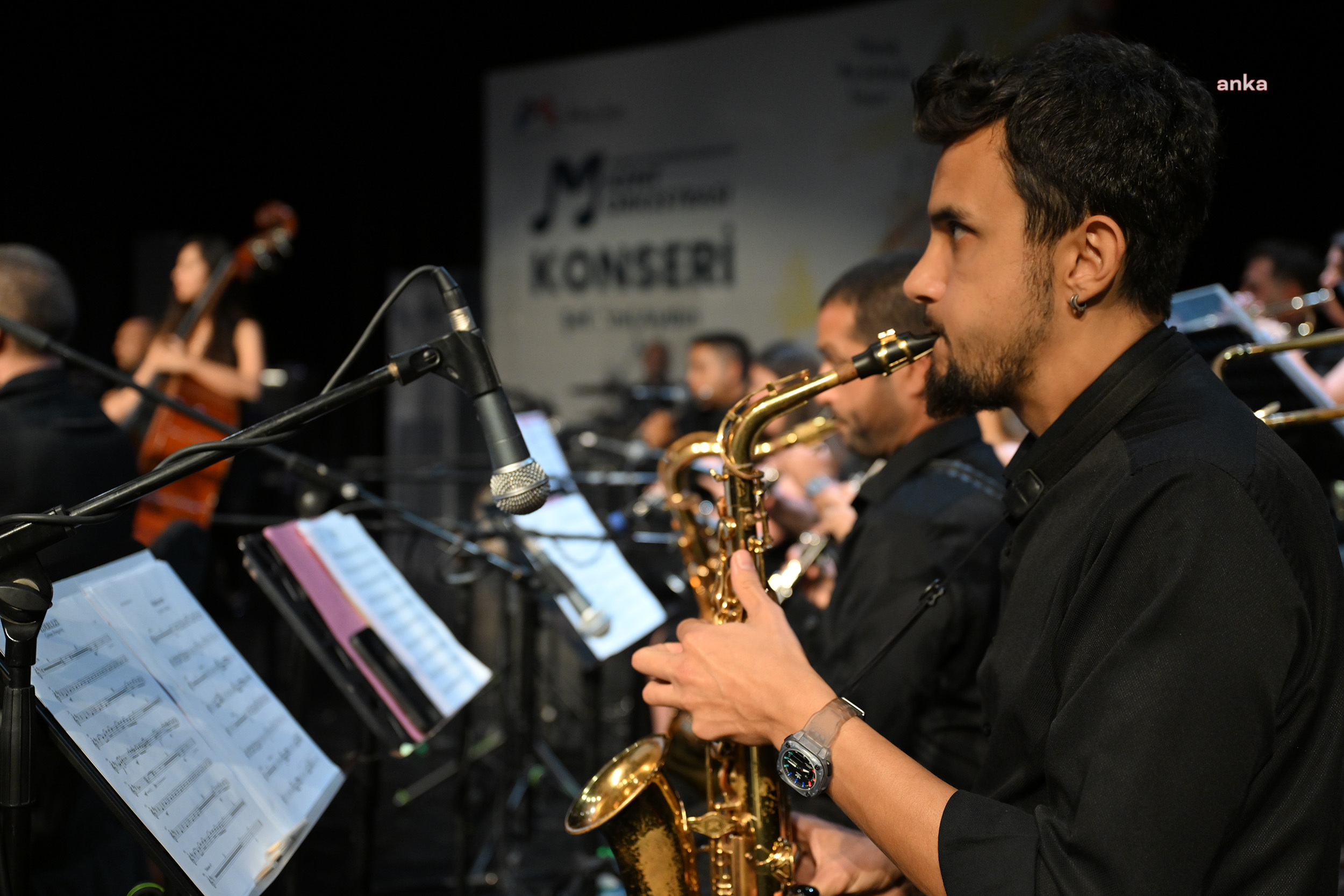 Mersin Büyükşehir Belediyesi Kent Orkestrası sanatseverlerle buluştu