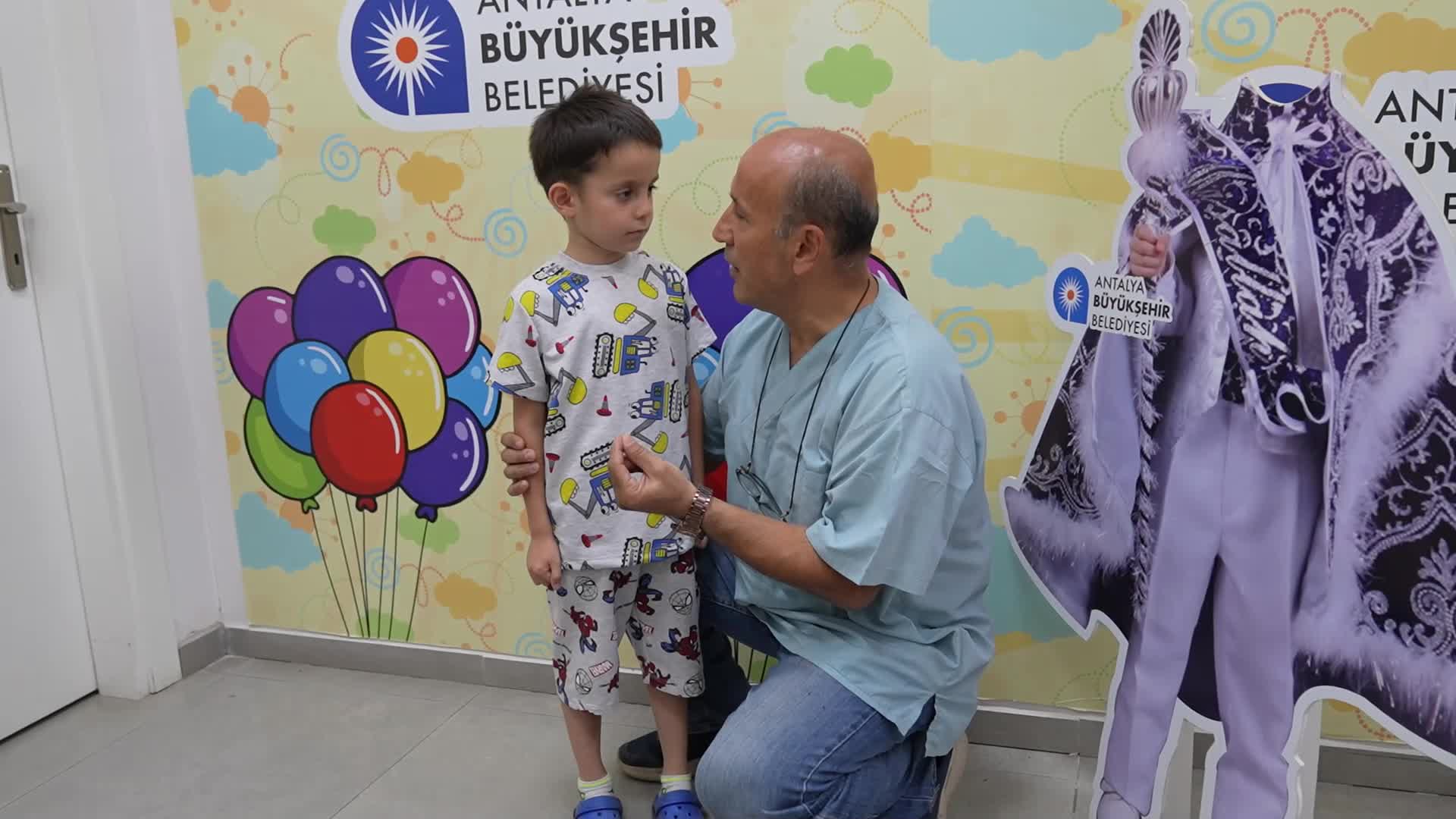 Antalya Büyükşehir Belediyesi'nden ücretsiz sünnet hizmeti