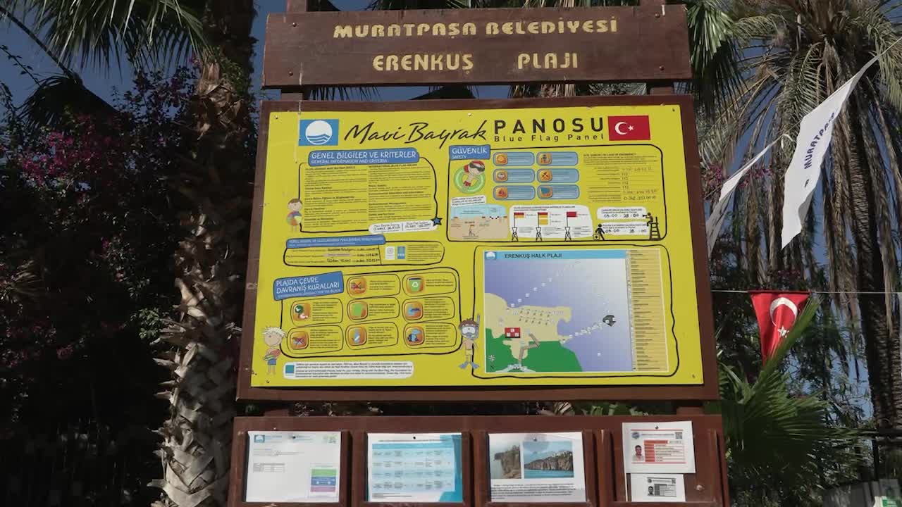 Muratpaşa Belediye Başkanı Uysal: "Plajlarımız bu yıl da Mavi Bayrak almaya layık görüldü"