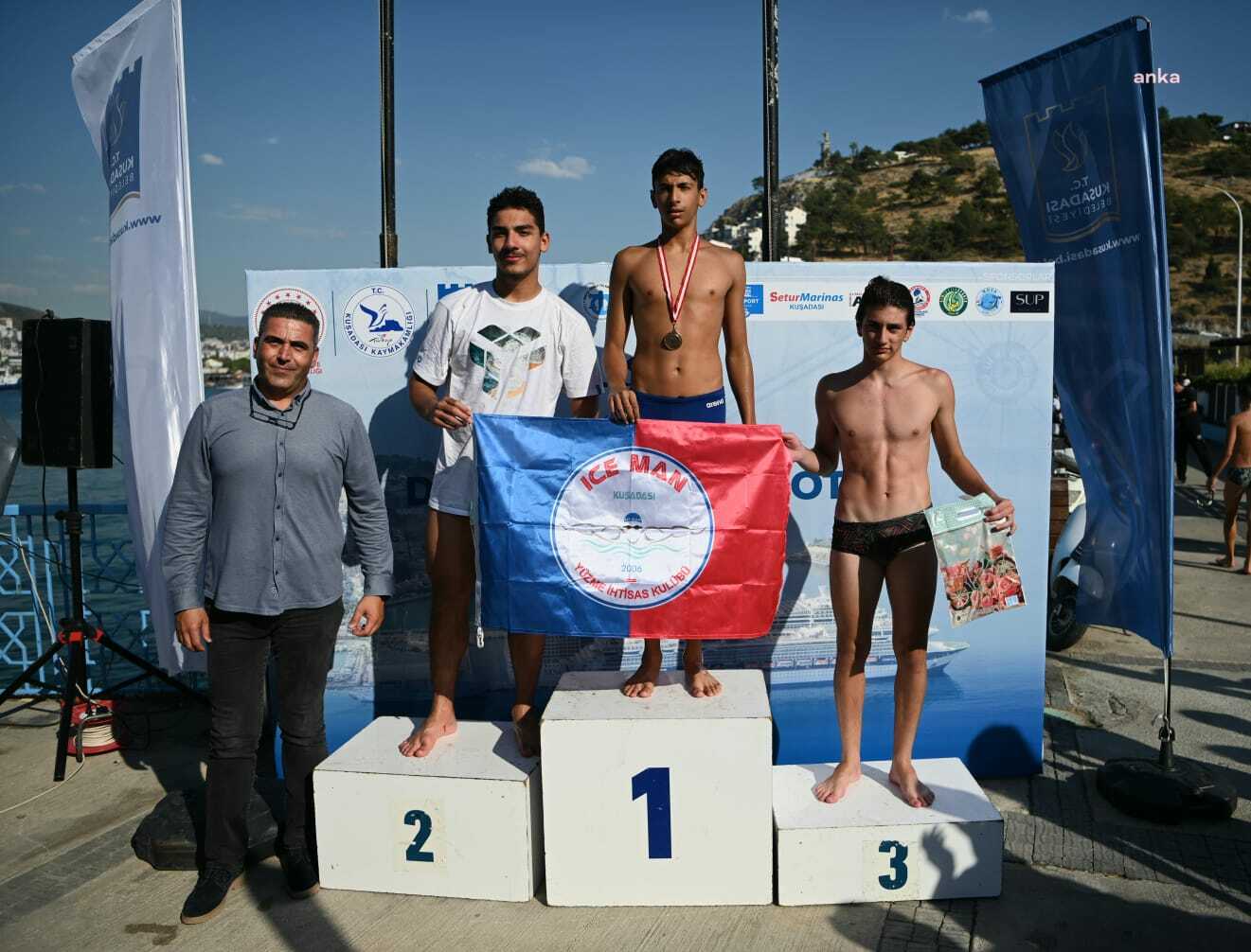 Kuşadası'nda Kabotaj Bayramı kutlandı