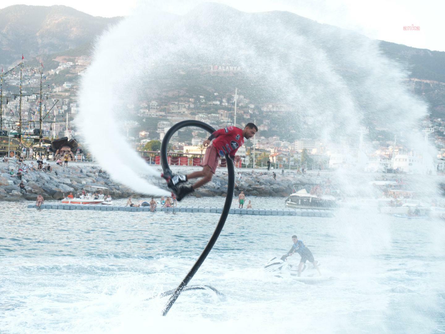 Alanya’da Kabotaj Bayramı kutlamaları renkli görüntülere sahne oldu