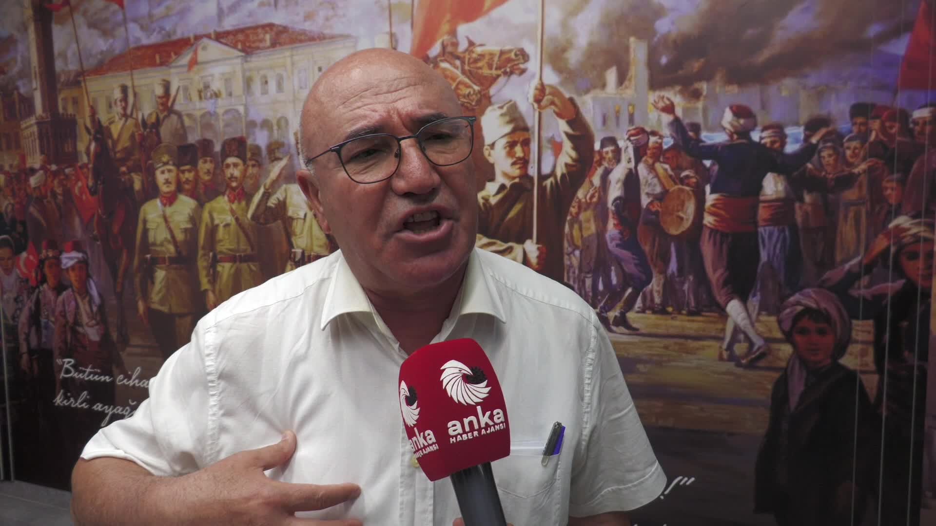 CHP’li Tanal’dan İzmir operasyonuna tepki: “Yargı siyasetten elini çekmeli”