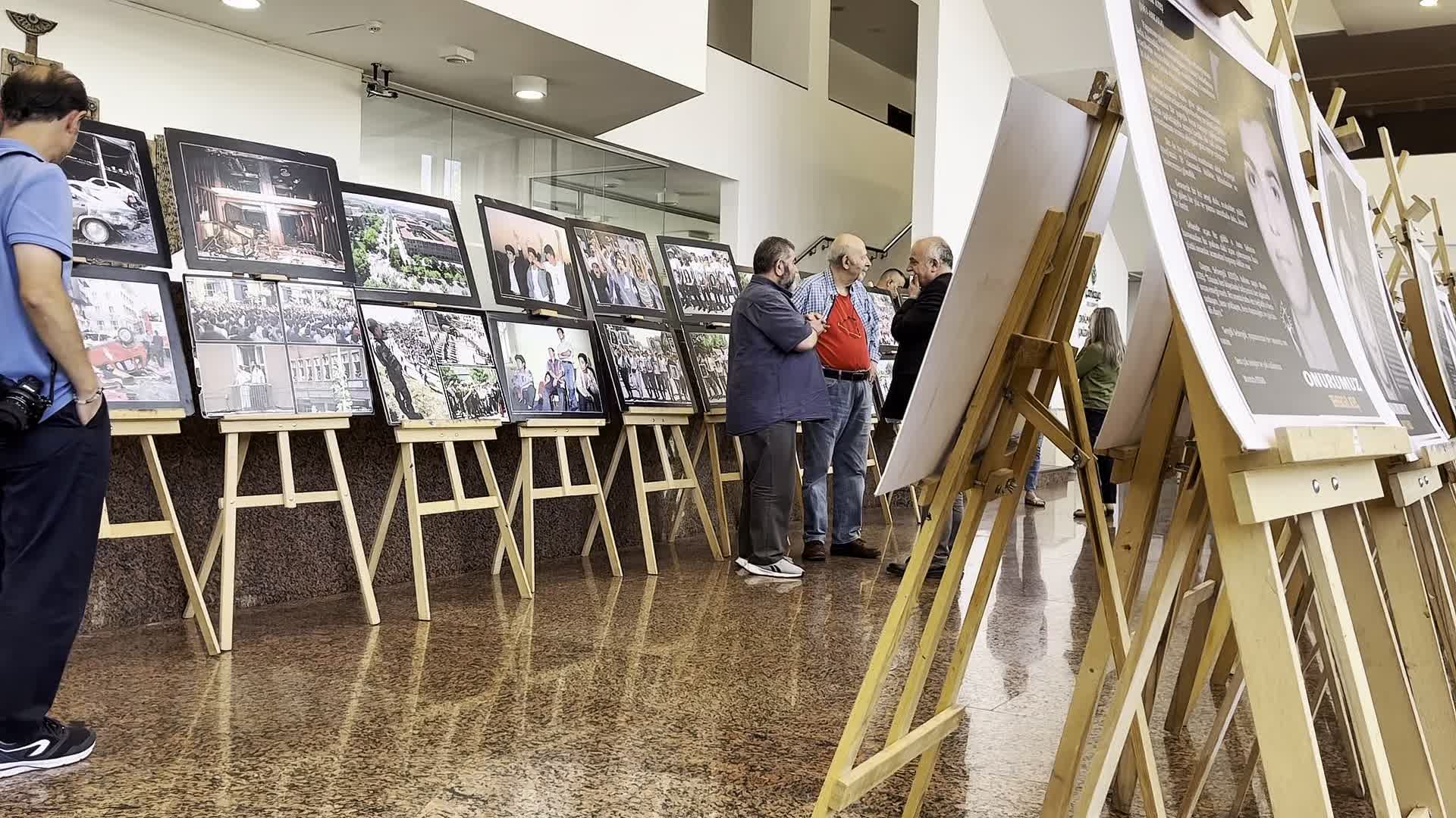 "Ateşin Düştüğü Yer” Sergisi, Madımak Katliamı’nın 32'nci yılında açıldı