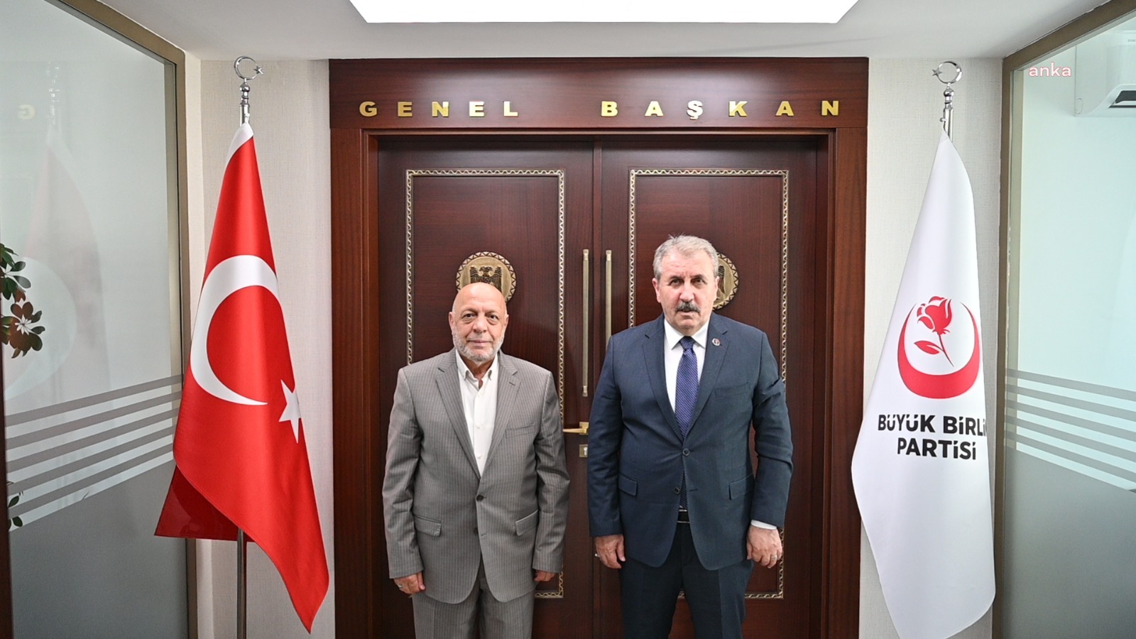 HAK-İŞ Başkanı Mahmut Arslan'dan BBP Lideri Mustafa Destici'ye ziyaret