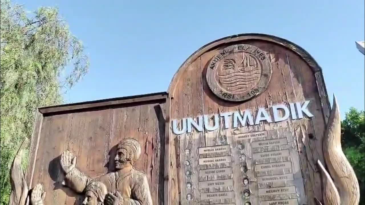 Madımak Katliamı'nda yaşamını yitiren aydınlar Mersin'de semahlarla anıldı