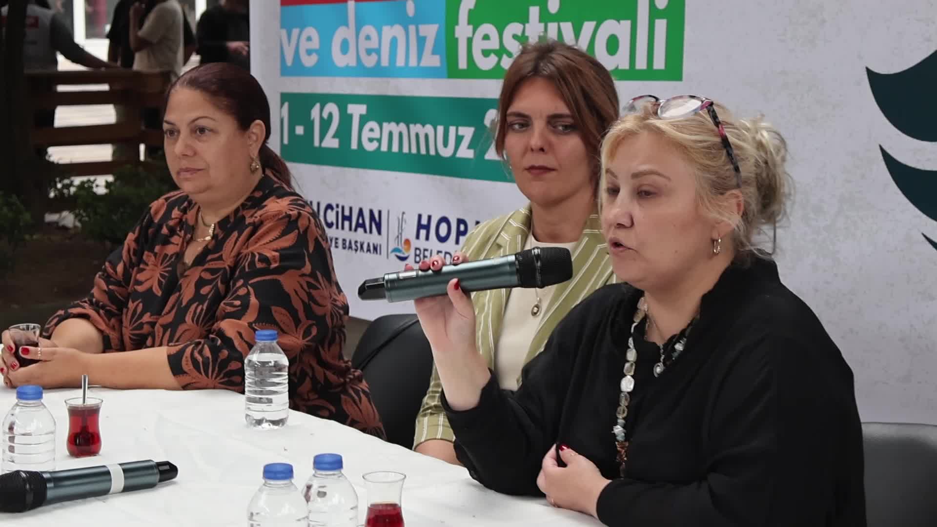 Hopa Kültür Festivali’nde 'Madımak' anması...Zeynep Altıok Akatlı: "Çorum Katliamı'ndan sonra adalet arayışında somut adımlar atılmış olsaydı belki Sivas’ı yaşamayacaktık"
