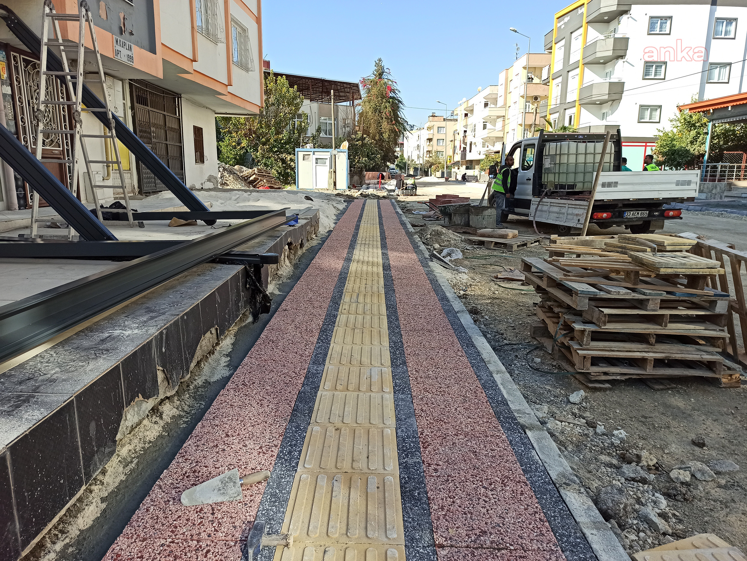 MERSİN BÜYÜKŞEHİR’DEN TARSUS’TA 4 MAHALLEDE YOL ÇALIŞMASI